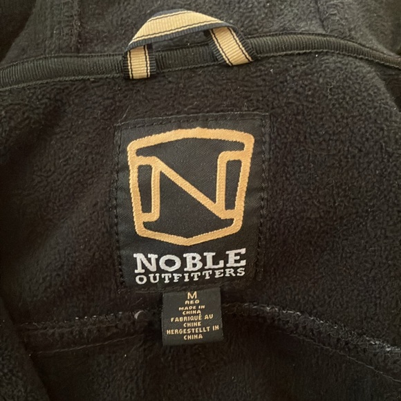 Men’s Noble outfitters hoodie - Picture 9 of 10